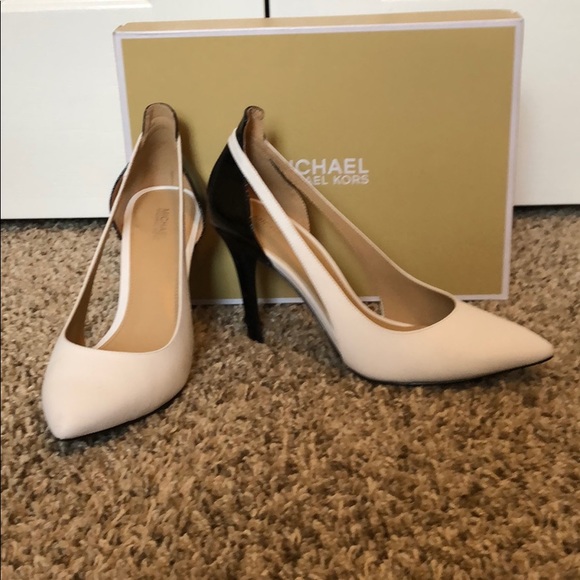 Michael Kors Cersei Pumps 2025
